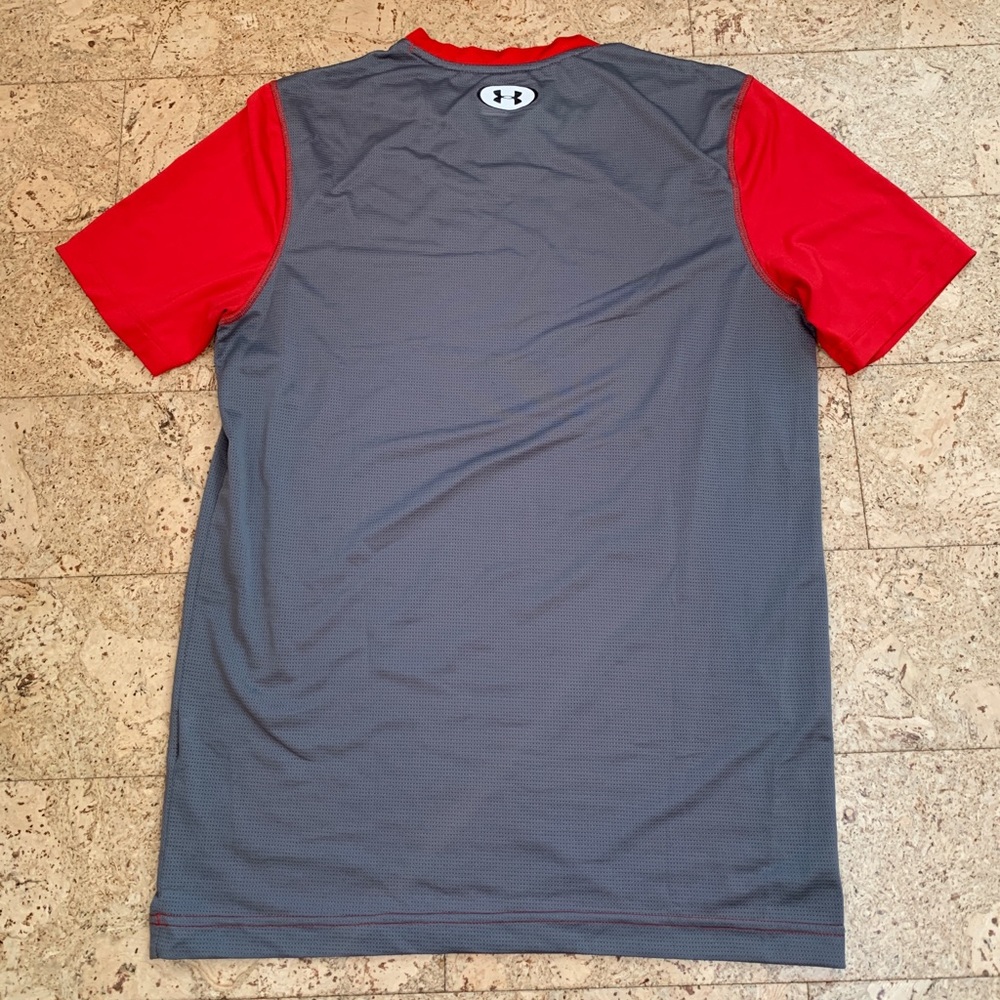 Under Armour Fitted Athletic Shirt - Picture 2 of 3